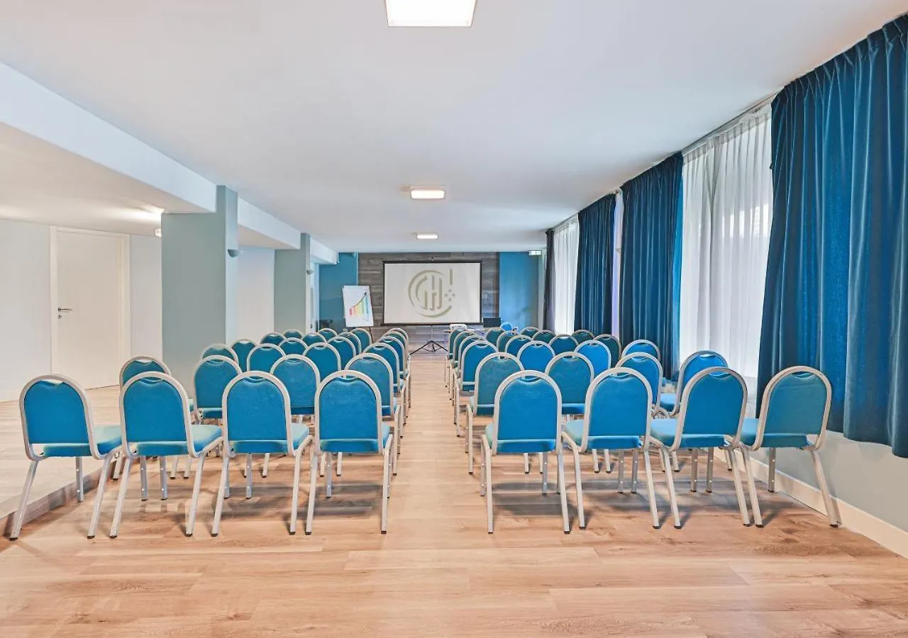 Grand Hotel Continental Tirrenia 4*,