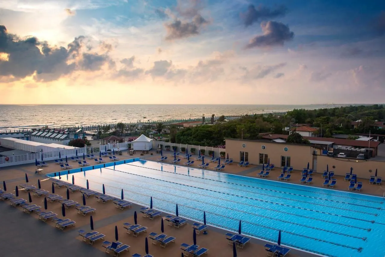 Grand Hotel Continental Tirrenia